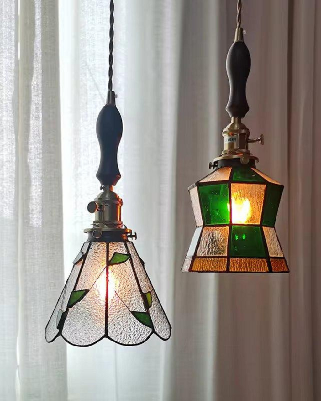 L'Illusion Dorée – Elegancka szklana lampa wisząca