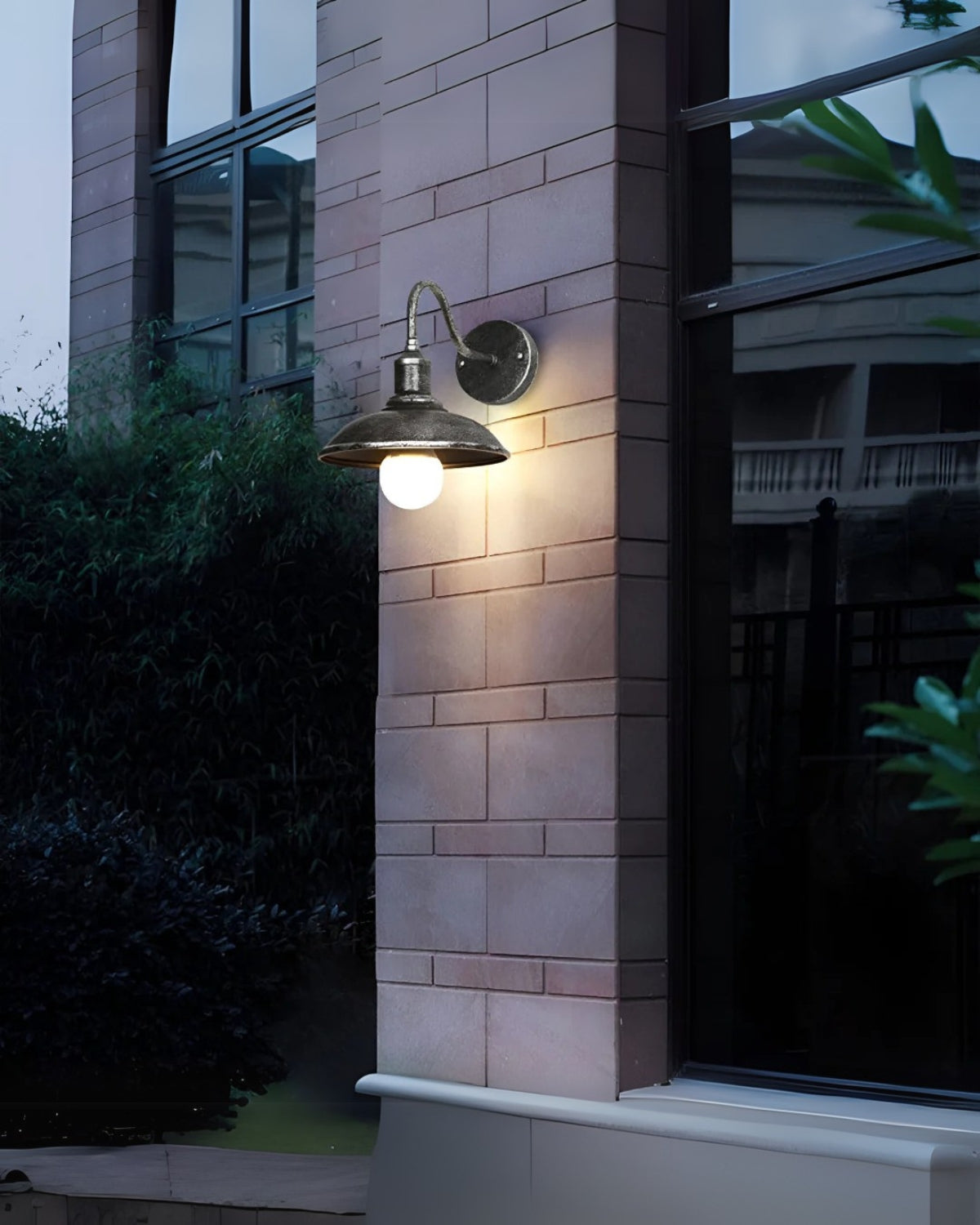 Le Carré Lumière – Nowoczesna zewnętrzna lampa stojąca