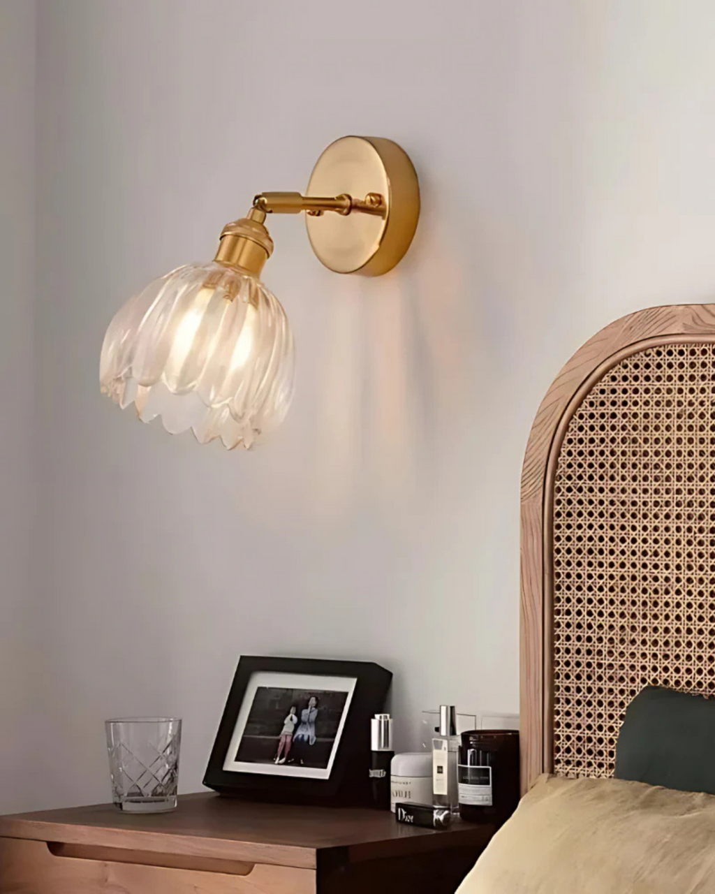 Le Fleur Lumineux – Elegancka lampa ścienna ze szkła